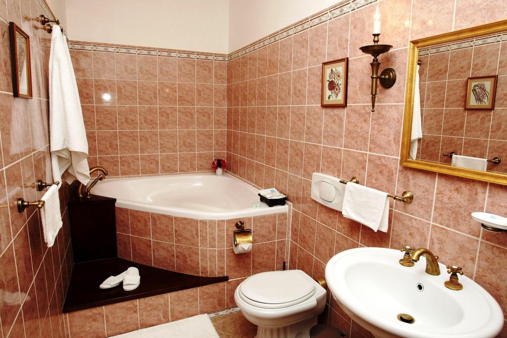 Zamek Jemniste Apartment Postupice ห้อง รูปภาพ